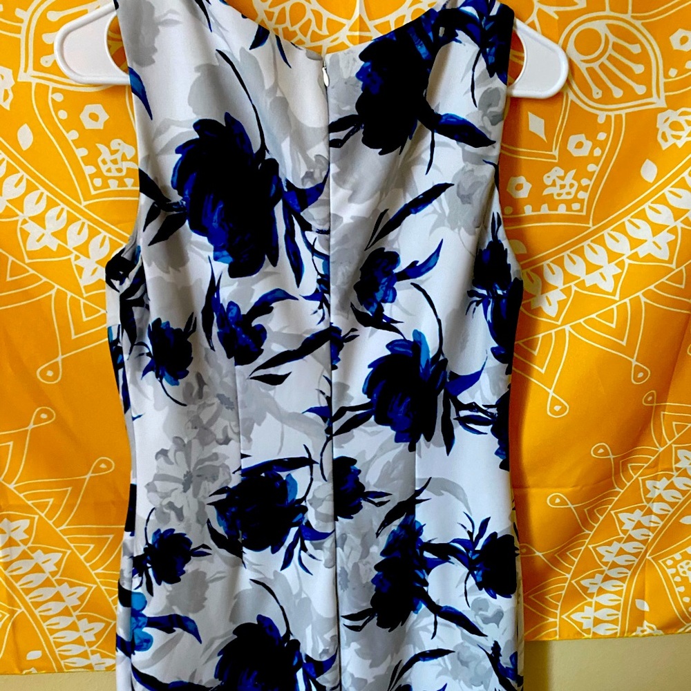 Ivanka trump blue and white bodycon dress